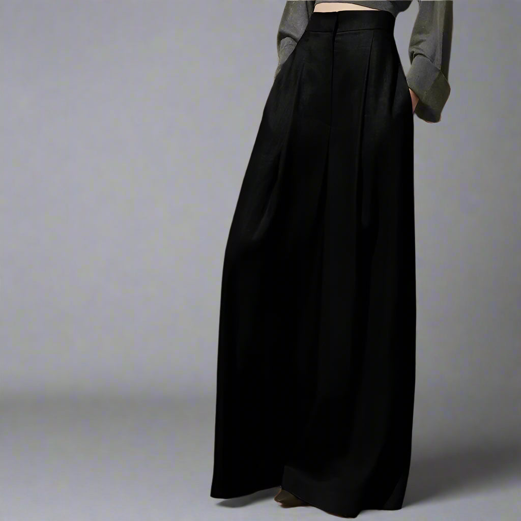 The Silhouette Pants